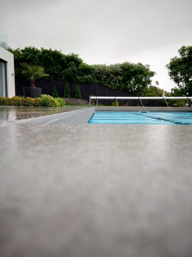 Polished tile edge