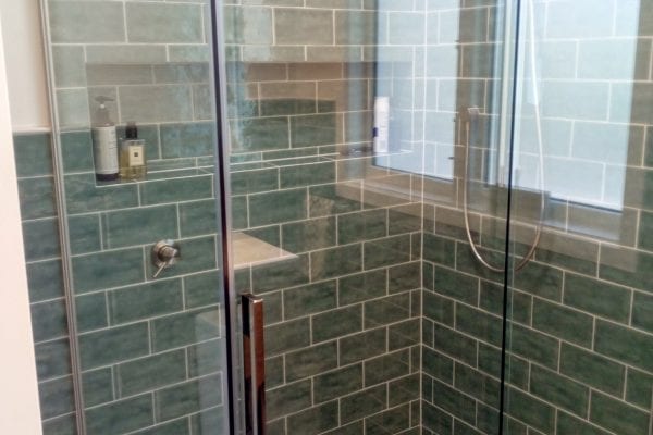 Bathroom tiler